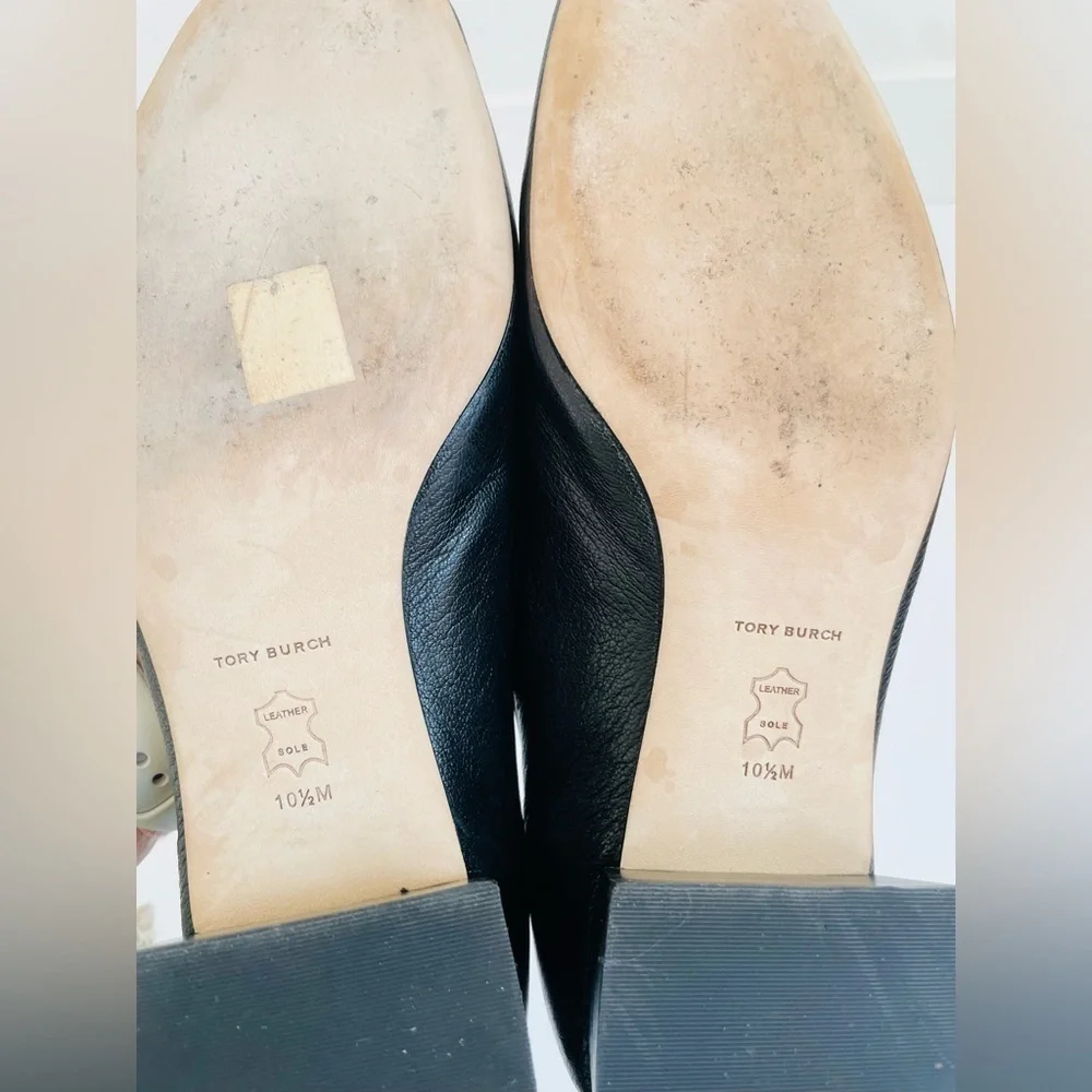 Tory Burch Black Leather Eleanor Logo Plaque square toe pumps 10.5